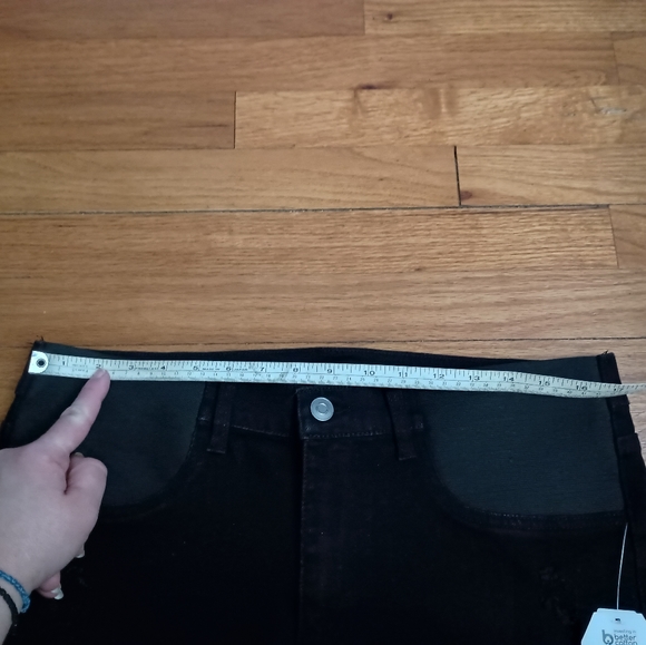 NWT Time and Tru Black Comfort Stretch Maternity Bermuda Shorts Large 12- 14 - Picture 11 of 14